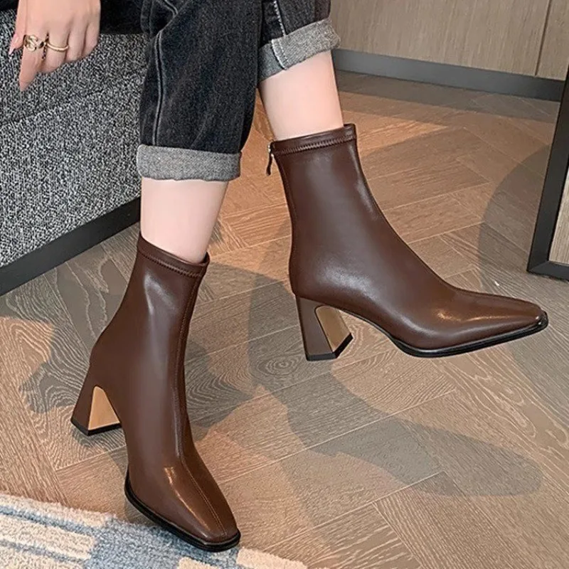 Vinta Wärmende Winter-Stiefeletten für Damen | Elegant, Dicke Sohle, Blockabsatz