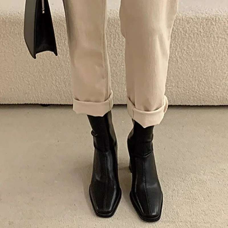 Vinta Wärmende Winter-Stiefeletten für Damen | Elegant, Dicke Sohle, Blockabsatz